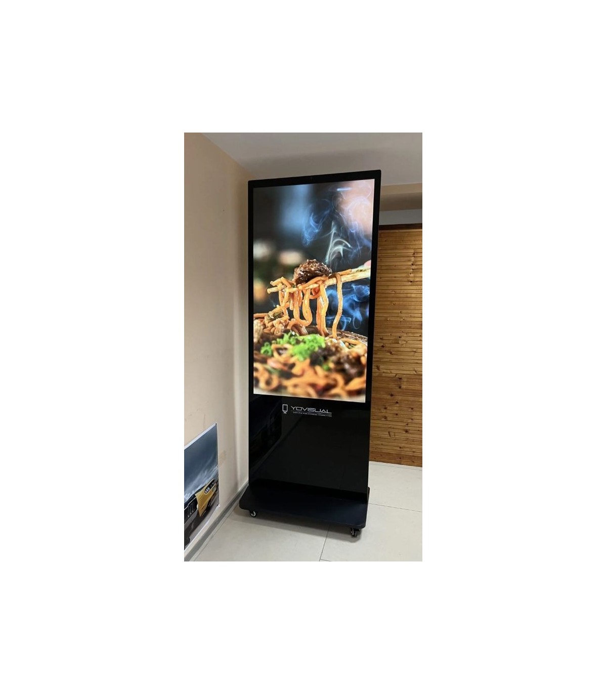 Tótem Publicitario LCD de Interiores 32" no táctil| Alta Definición