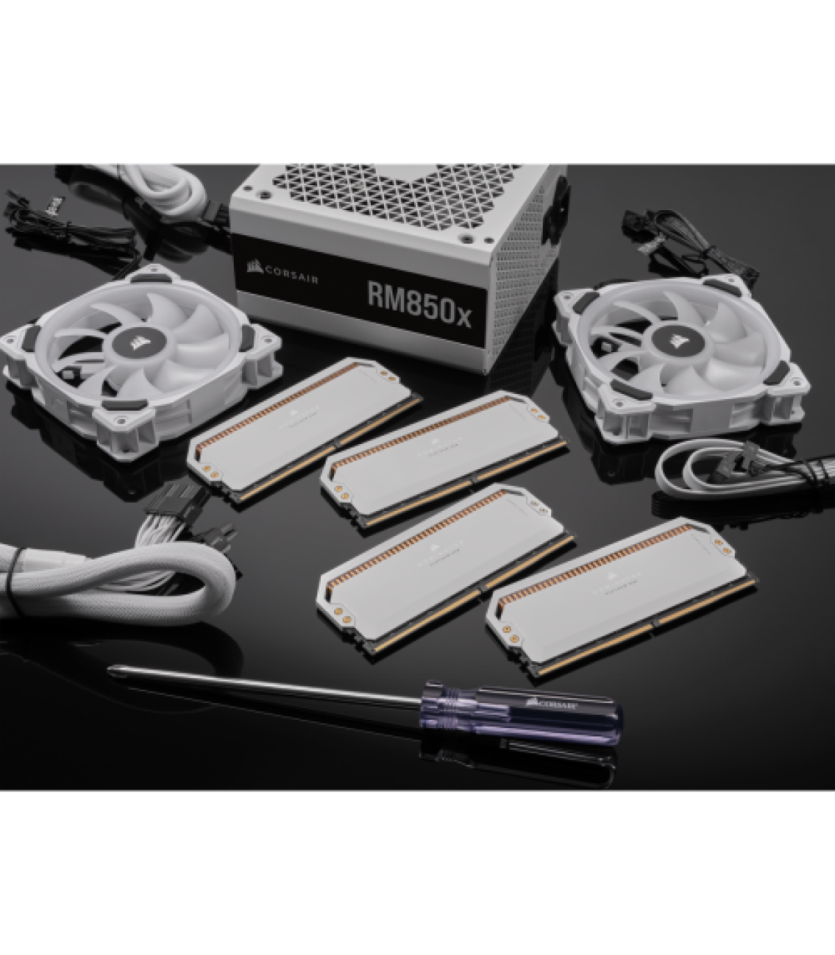 Corsair Dominator CMT64GX5M2B5600C40W módulo de memoria 64 GB 2 x 32 GB DDR5 5600 MHz