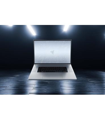 Razer Blade 18 Portátil 45,7 cm (18") Quad HD+ Intel® Core™ i9 i9-13950HX 32 GB DDR5-SDRAM 1 TB SSD NVIDIA GeForce RTX 4080 Wi-F