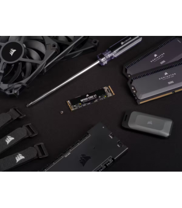 Corsair MP600 CORE XT M.2 4 TB PCI Express 4.0 QLC 3D NAND NVMe