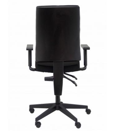 SILLA MODELO LEZUZA ARAN CON BRAZOS REGULABLES NEGRO PIQUERAS Y CRESPO 322NE