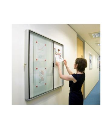 VITRINA NOBO PUERTA CORREDERA INTERIOR FONDO METAL 12 X A4 HOJAS NOBO 1902570