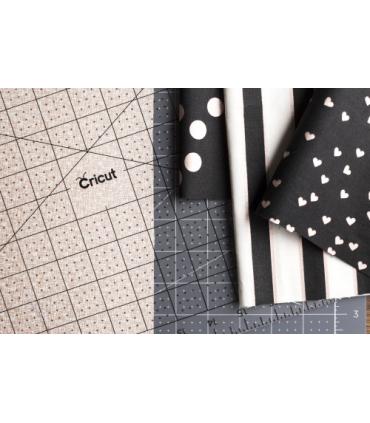 Base de Corte Autocicatrizante Cricut (30x30 cm) | Euroviane.es