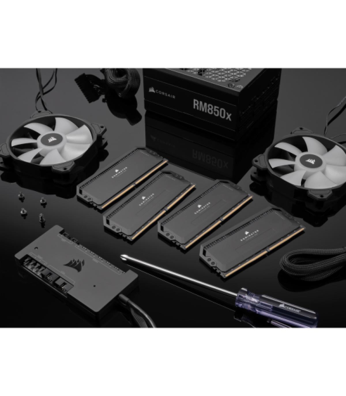 Corsair CMT64GX5M4B6400C32 módulo de memoria 64 GB 4 x 16 GB DDR5 6400 MHz