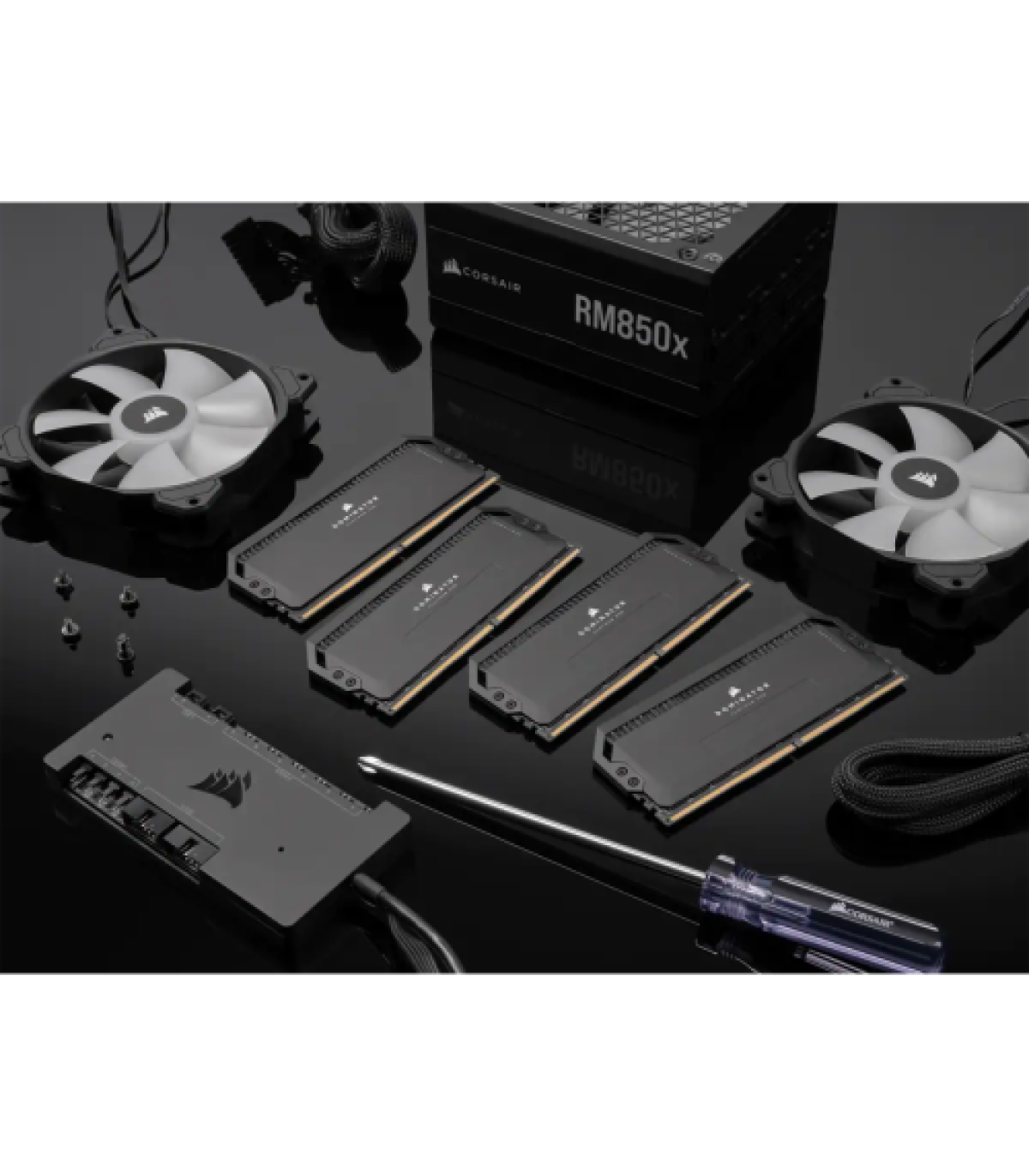 Corsair Dominator CMT32GX5M2B6400C32 módulo de memoria 32 GB 2 x 16 GB DDR5 6400 MHz