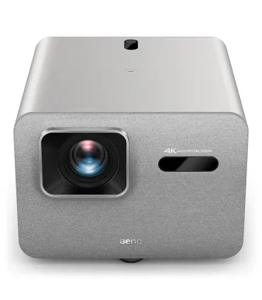 PROYECTOR BENQ TK705I (9H.R0C77.57E) DLP, 3200L, 4K UHD, 3.8KG